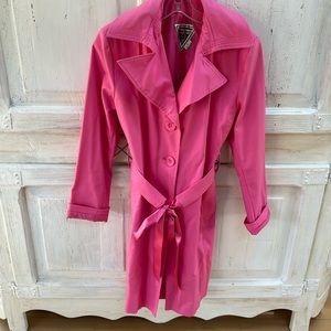 Beautiful pink raincoat with lining size medium never worn